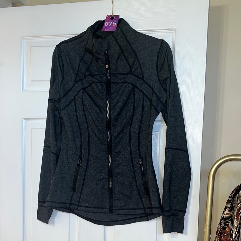 COPY - 75 Women's Lululemon zip up define Jacket